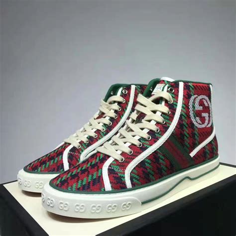 Gucci tennis shoes burgundy